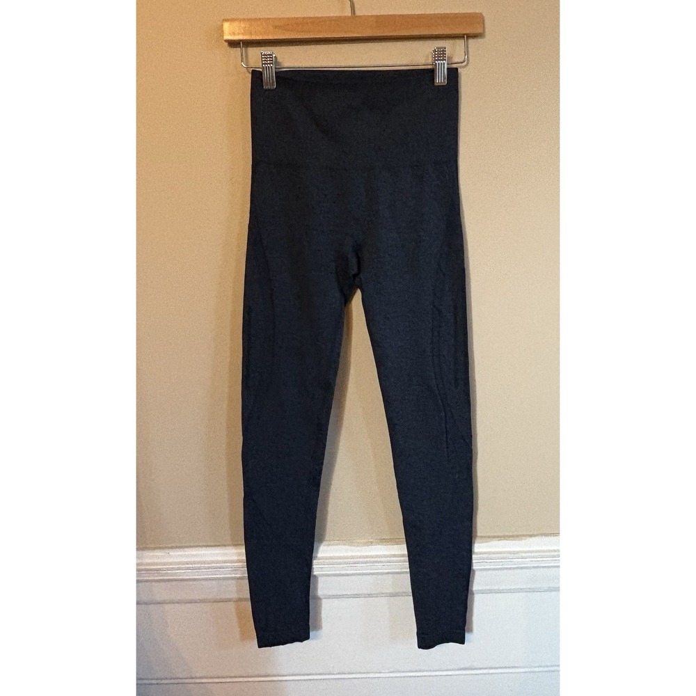 high waisted Blue‎ leggings With Design Built Into The Fabric Women small